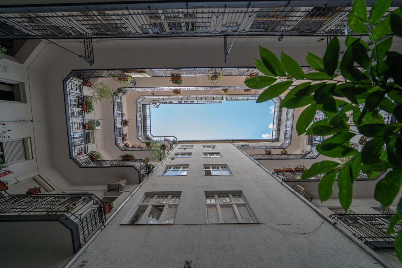 D37 - Dohany Street Urban Suite - Best Location By Bqa Budapeste Exterior foto